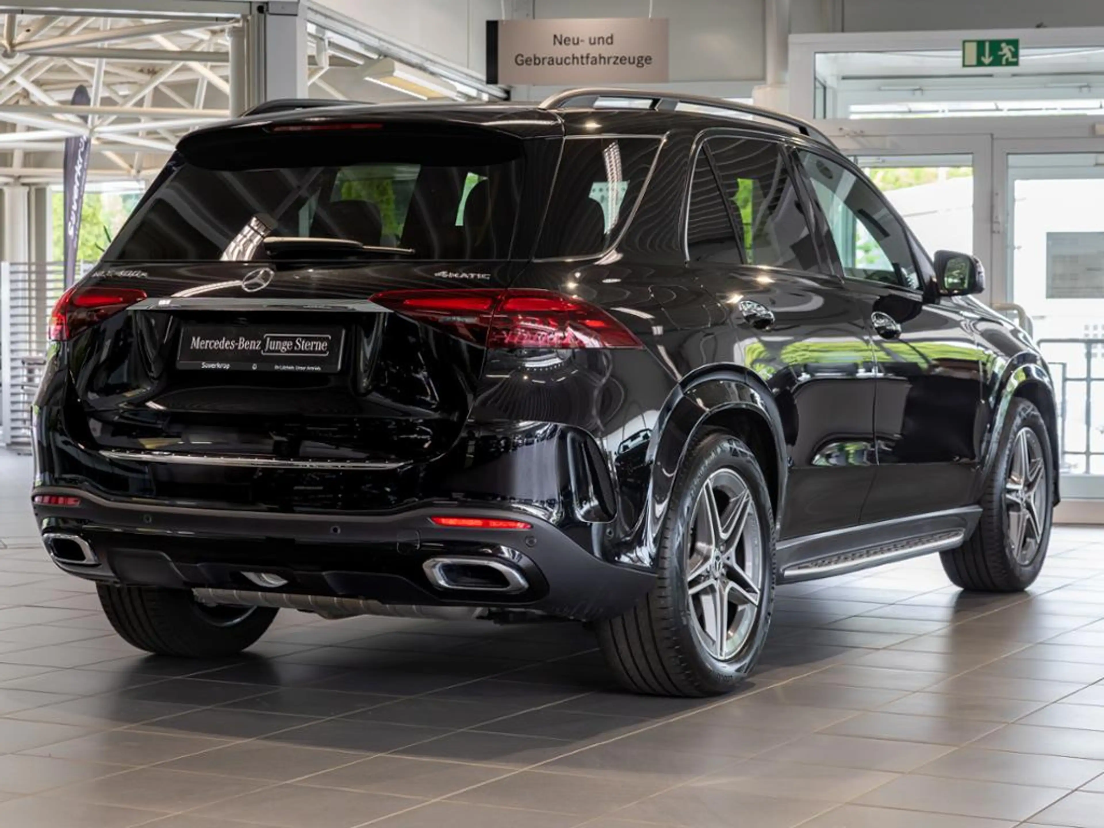 Mercedes-Benz GLE 400 e 4M , AMG BURM NIGHT WIDE MEMO MULTI — photo 5