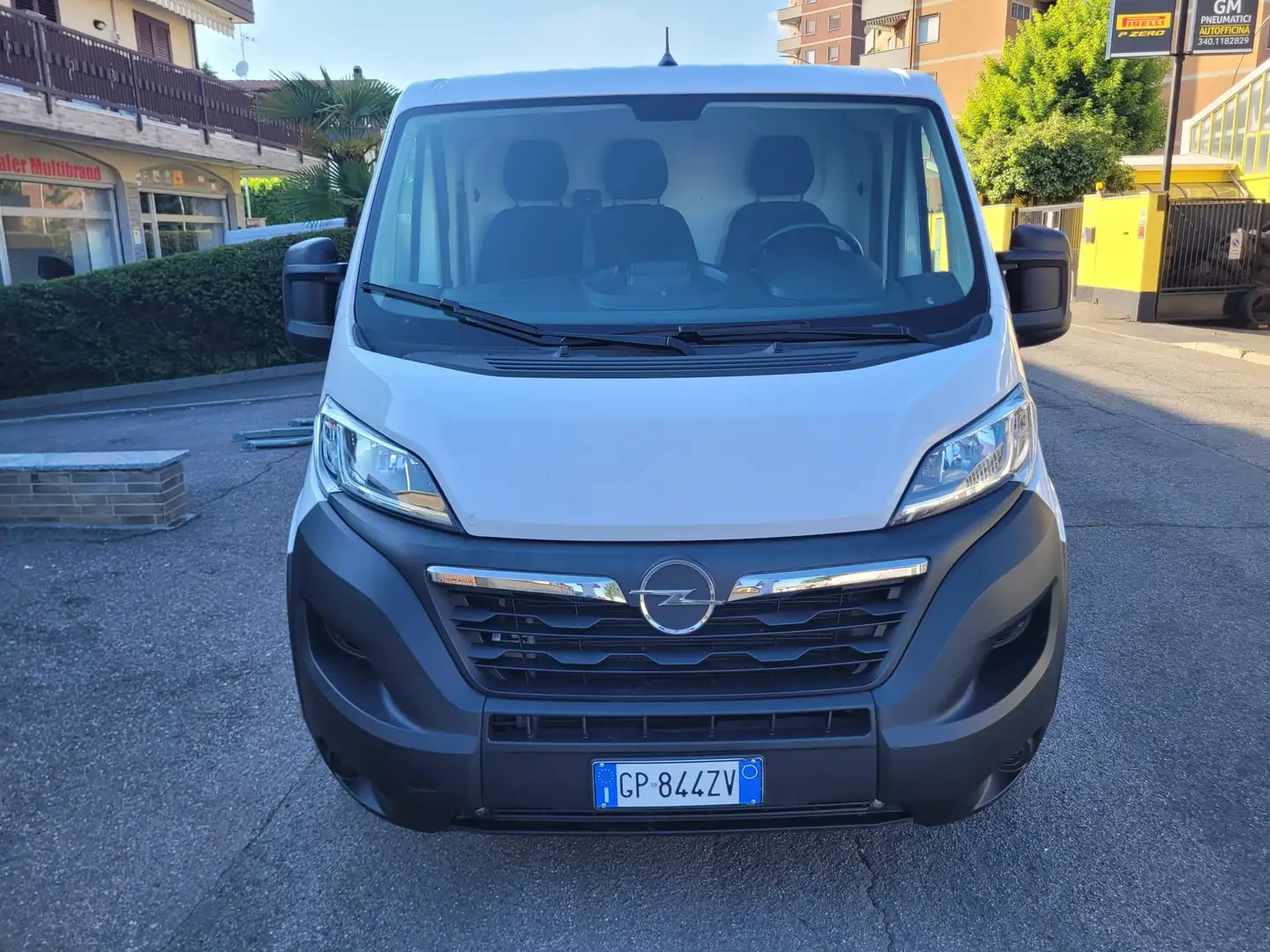 Opel Movano 14990 + IVA 30 L1H1 2.2 BLUEHDI 120 CV E6D-TEMP Bianco - 2