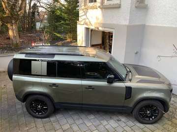 Defender 110 D240 BVA8 SE