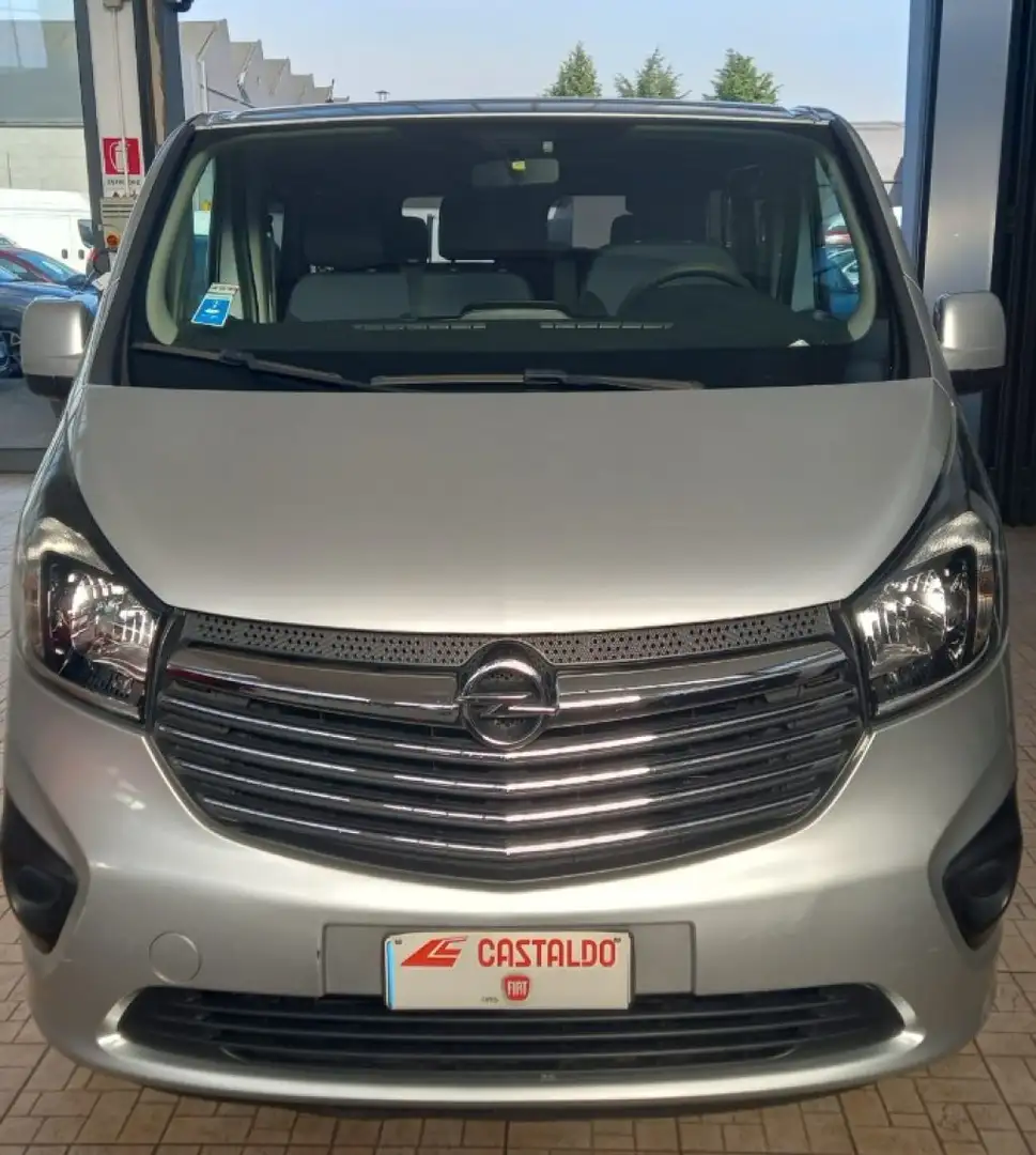 Opel Vivaro 29 1.6 CDTI 120CV S&S PL-TN Combi Grau - 1