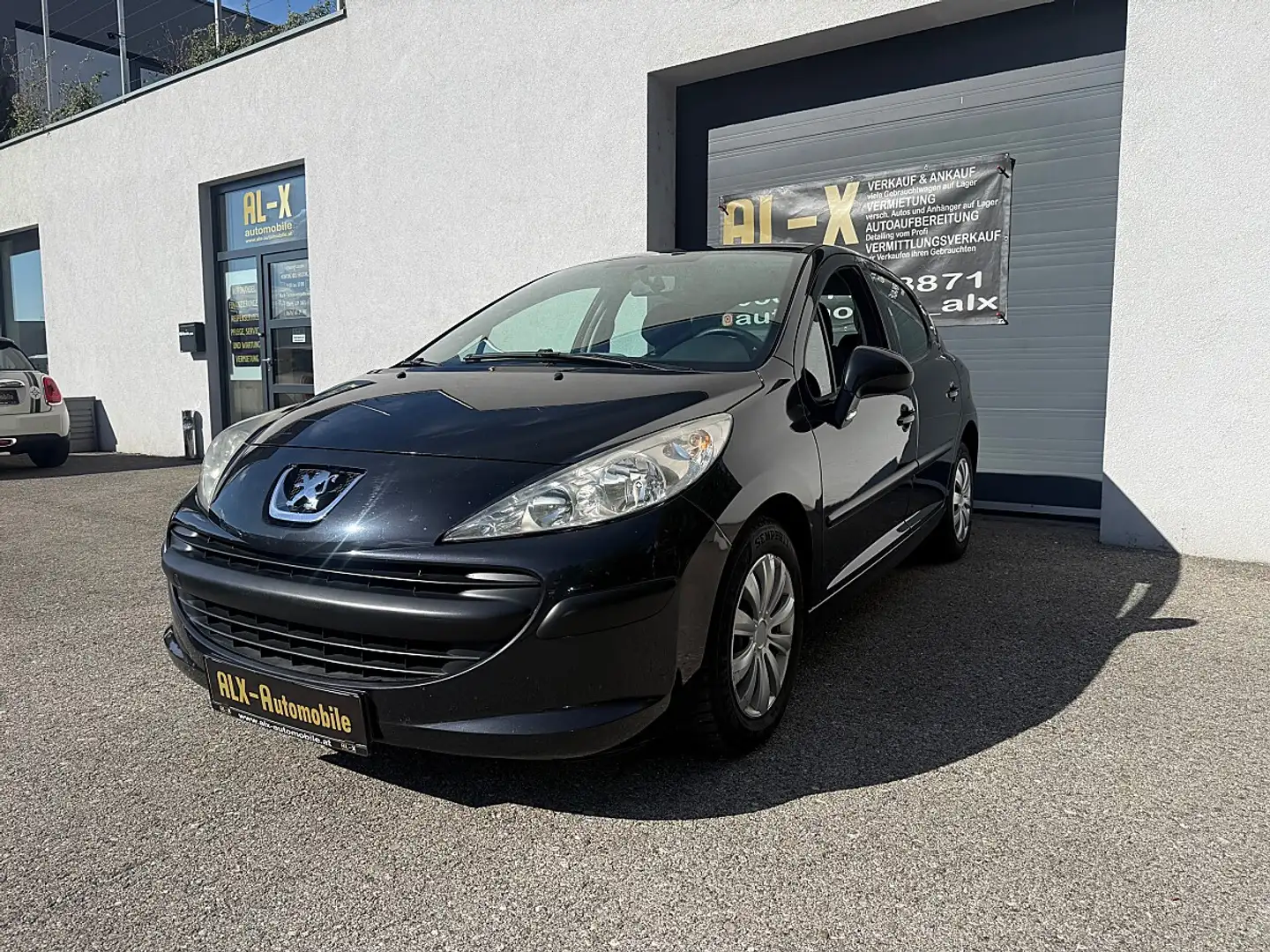 Peugeot 207 1.4 16V Trendy Kundenauftrag Schwarz - 1