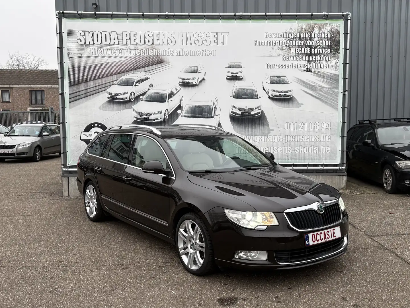 Skoda Superb Superb 1.8 TSI DSG Elegance Braun - 1