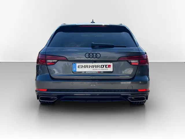 Audi A4 view 7