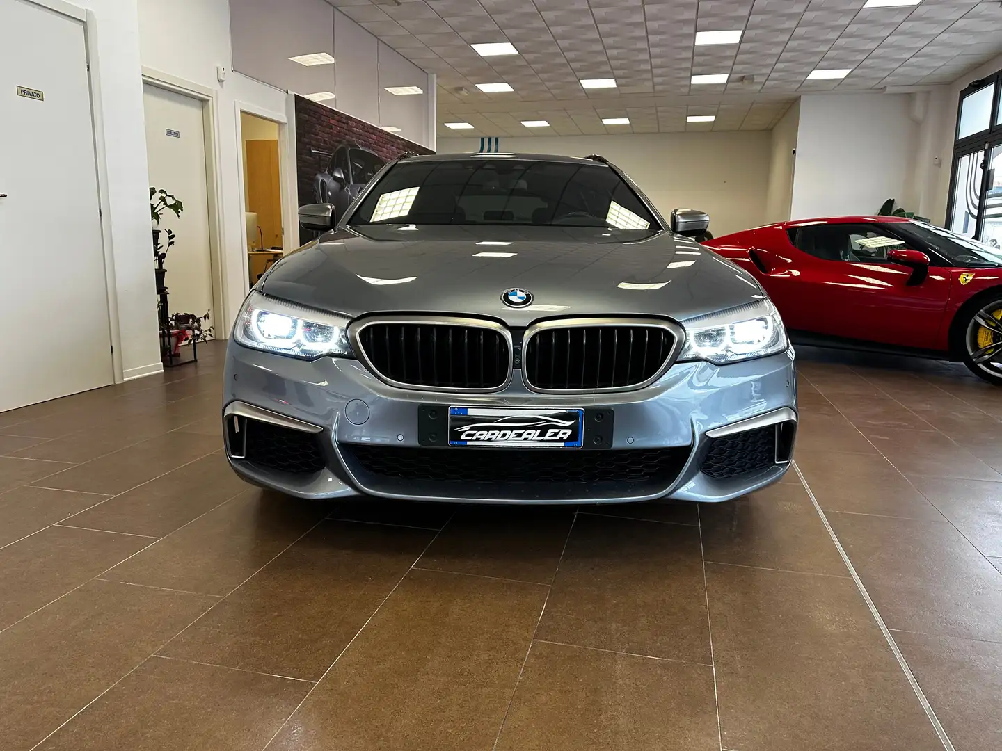 BMW 550 M 550d Touring xdrive auto Modrá - 1