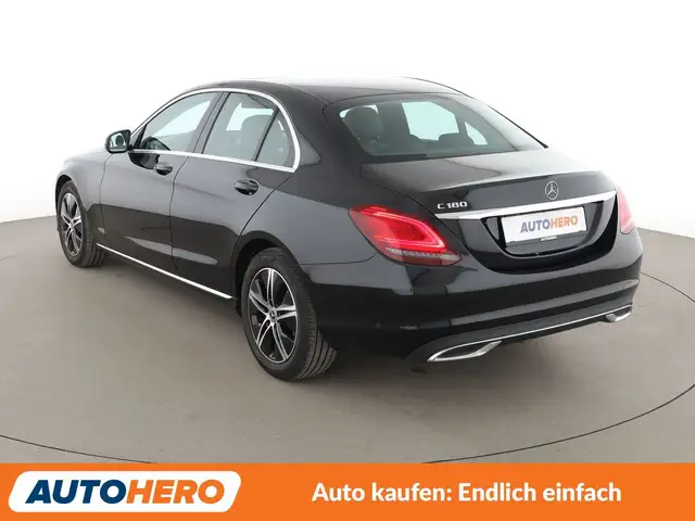 Mercedes-Benz C-Class view 4