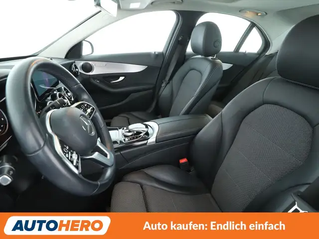 Mercedes-Benz C-Class view 10