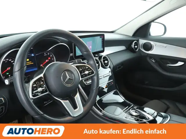 Mercedes-Benz C-Class view 11