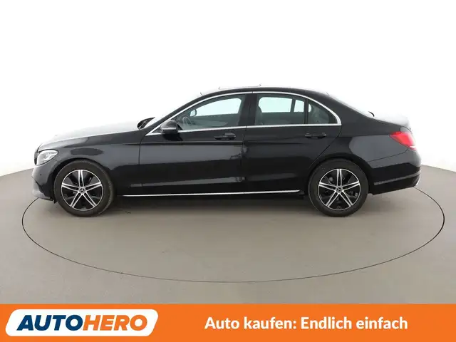 Mercedes-Benz C-Class view 3