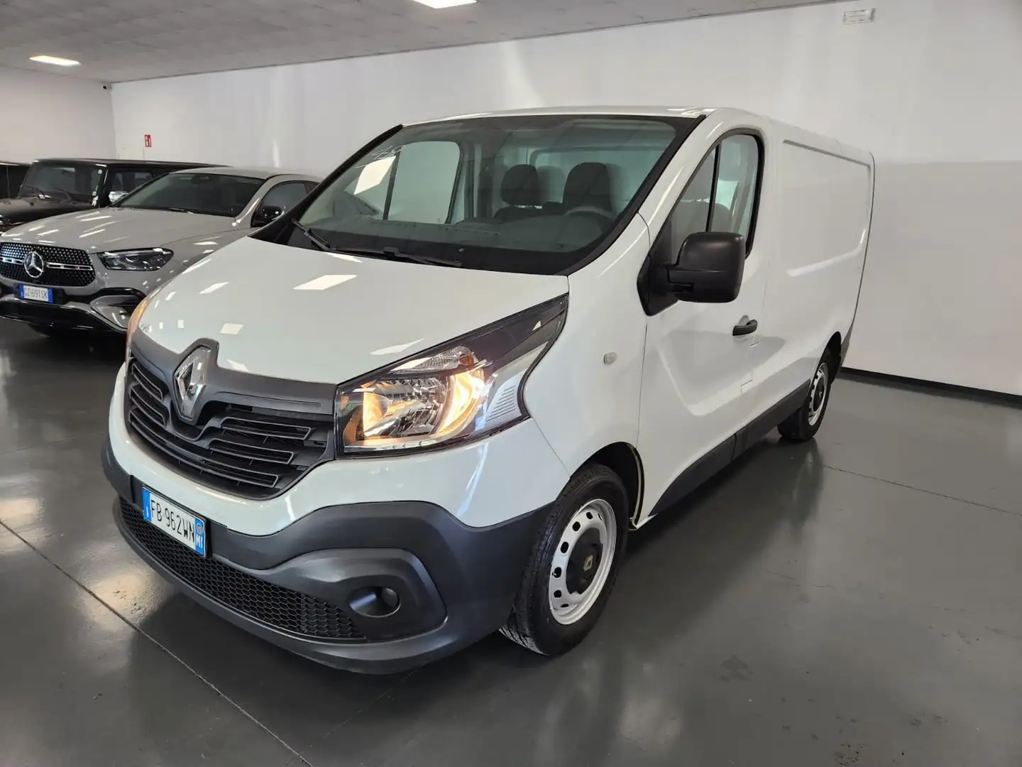 Renault Trafic T29 1.6dci 120cv L1H1 S&S Bianco - 1