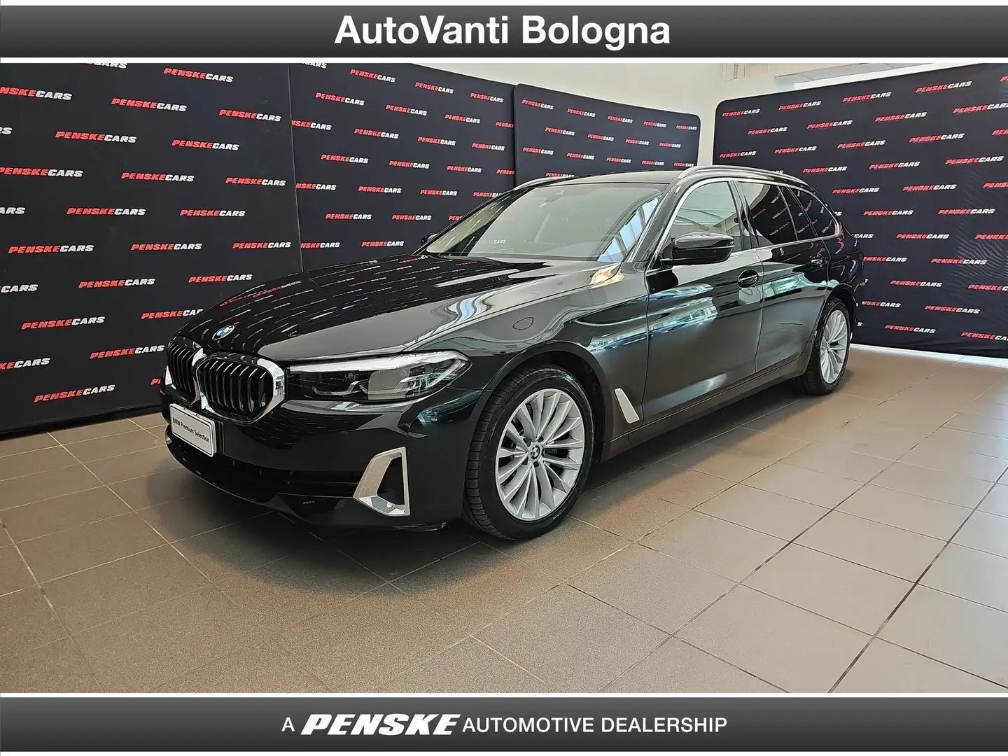 BMW 520 520d 48V xDrive Touring Luxury Nero - 1