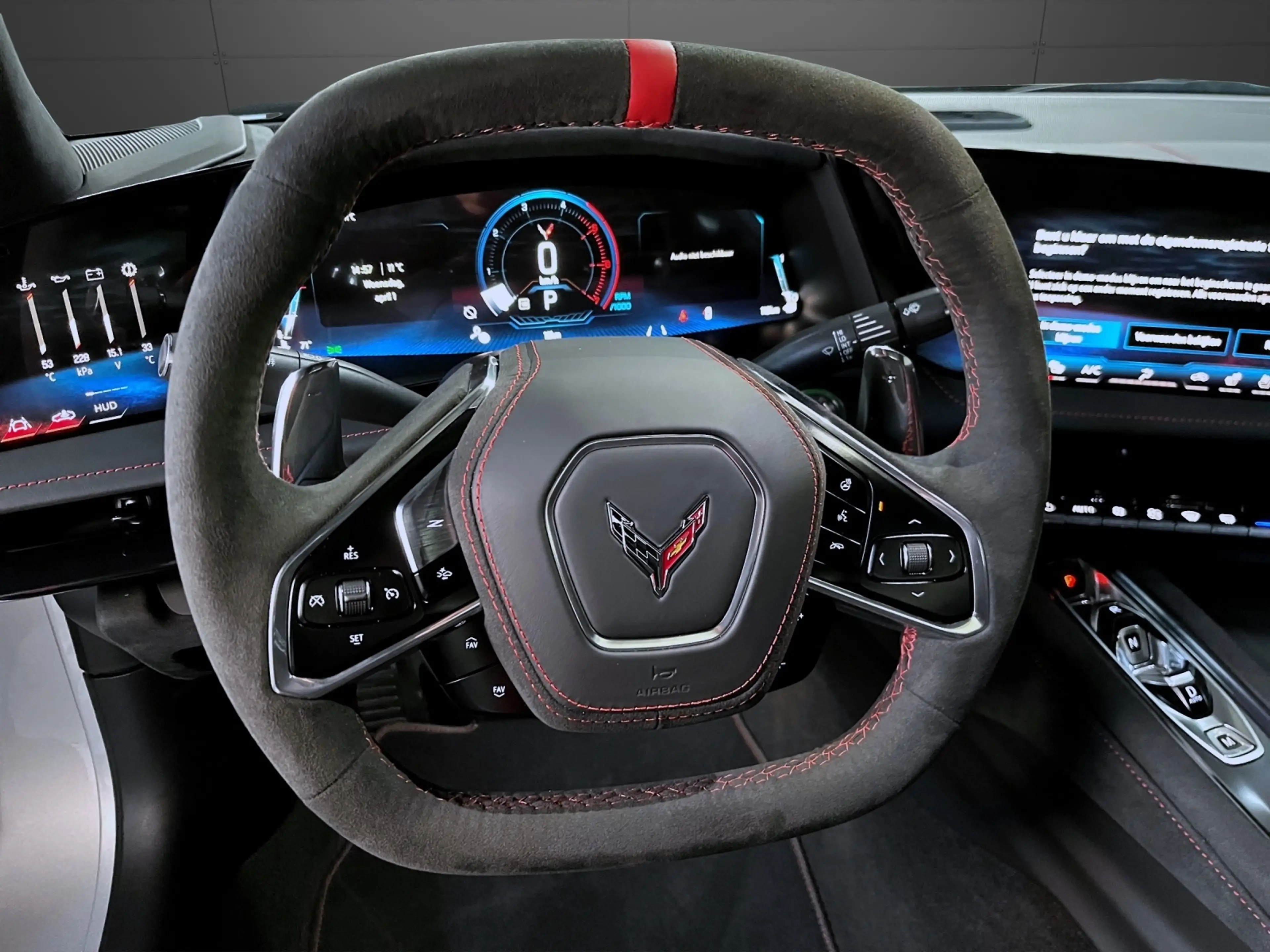 Corvette C8 Stingray 3LT | Convertible | Lift. | GT2 — photo 9