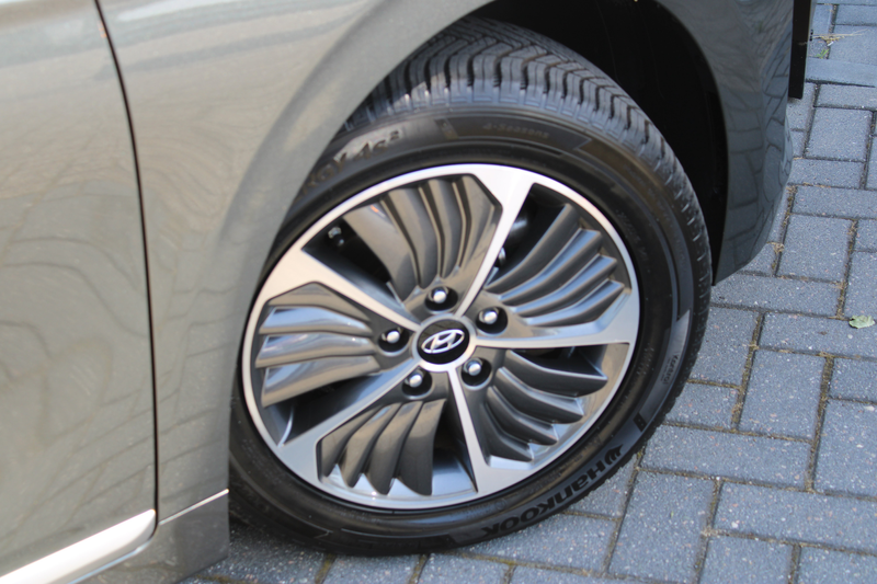 Hyundai IONIQ 1.6 GDi PHEV i-Motion | Achteruitrijcamera | Airco — photo 6
