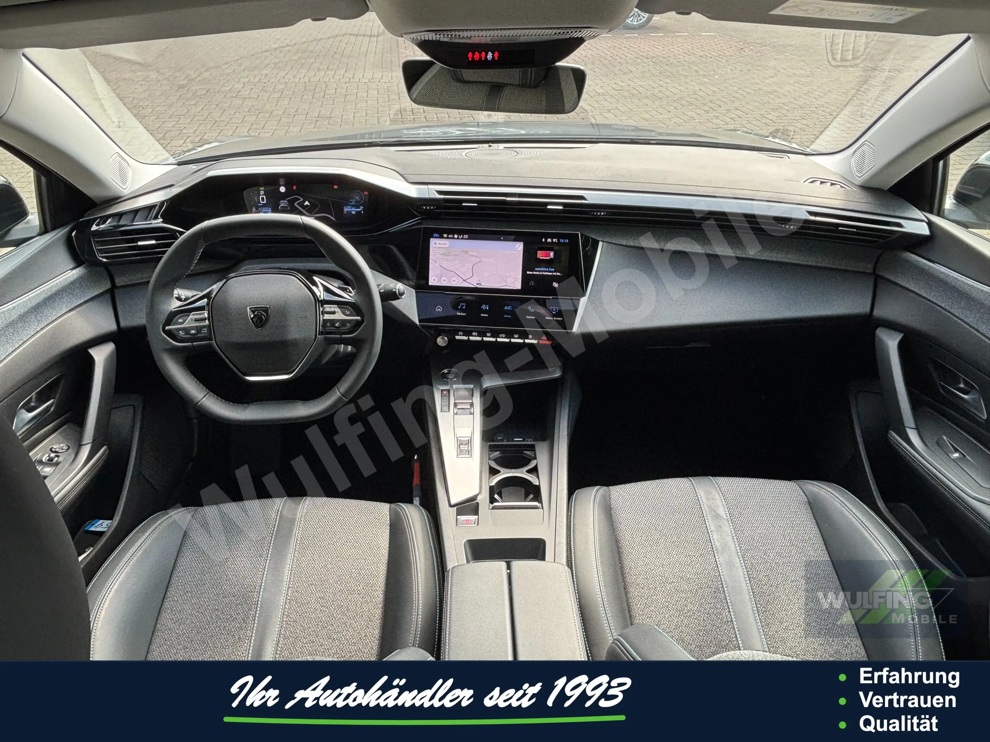 Peugeot 408 Hybrid 145 e-DCS6 Allure ACC CAM NAVI LED — photo 5