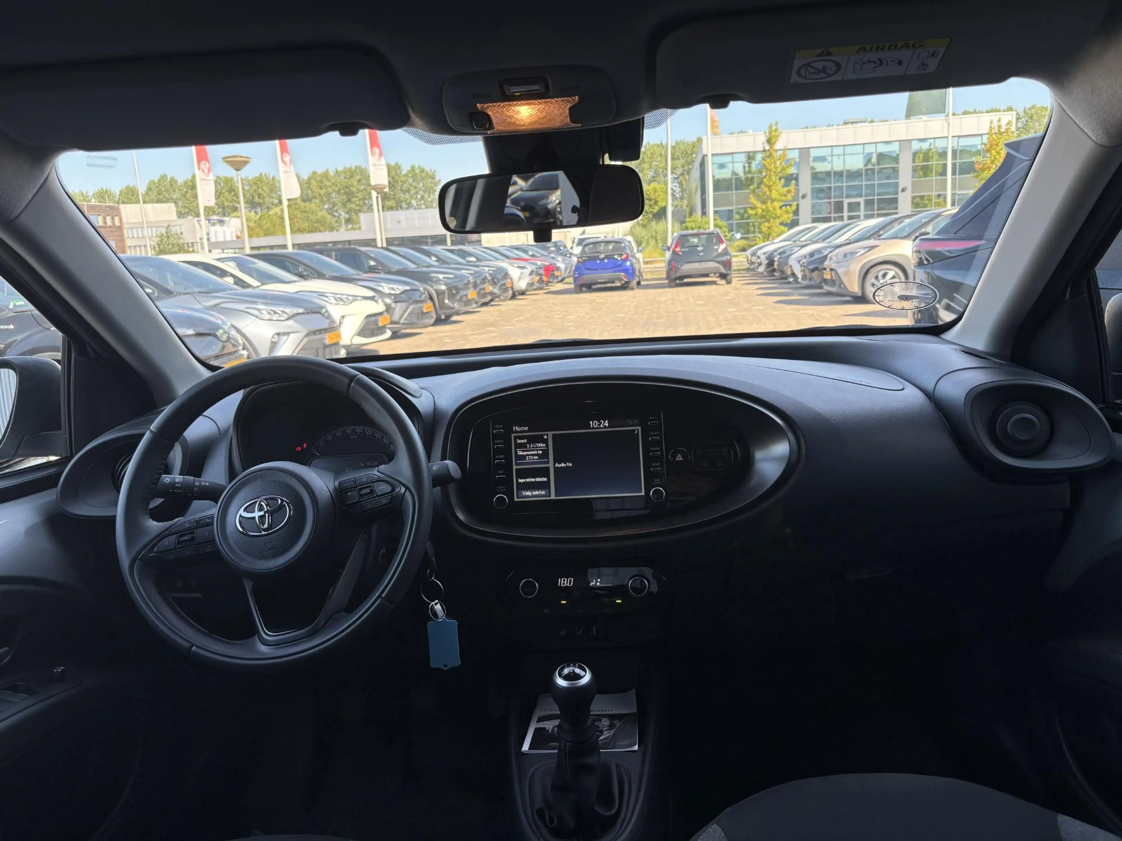 Toyota Aygo X 1.0 VVT-i MT first — photo 2