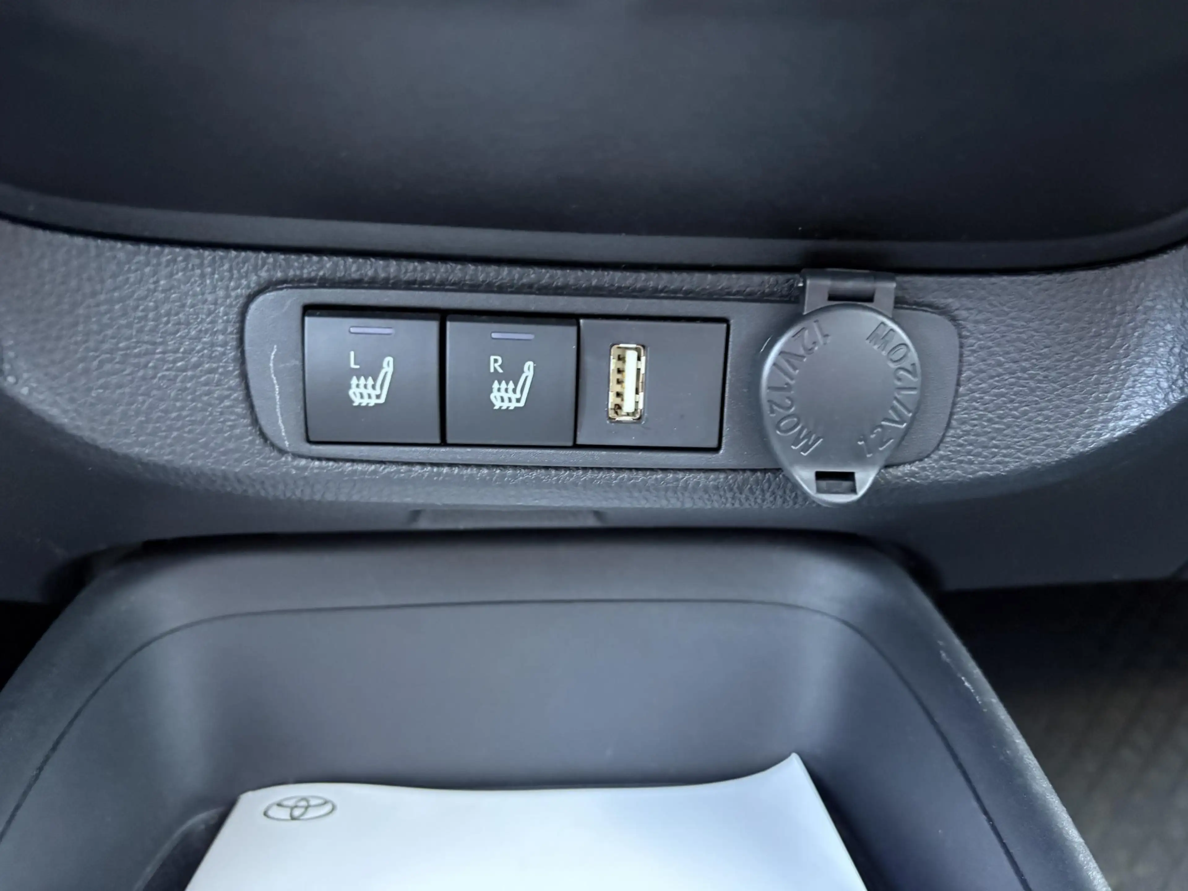 Toyota Aygo X 1.0 VVT-i MT first — photo 14