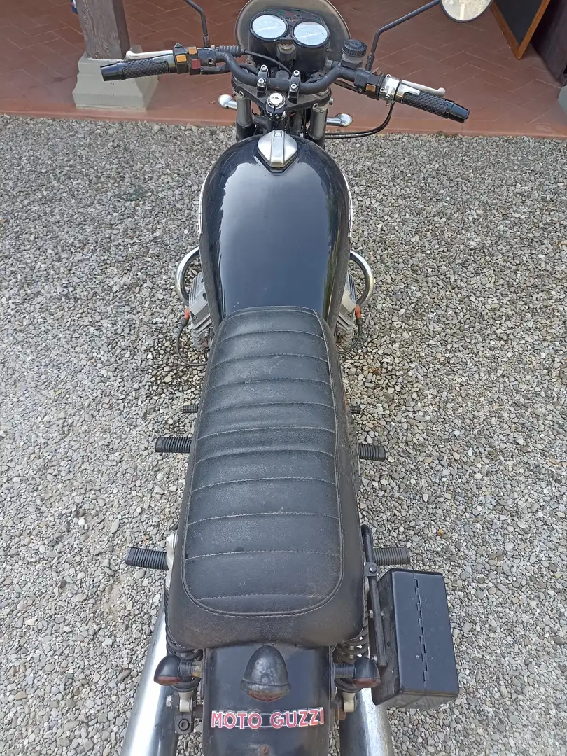 Moto Guzzi V 35 Cafè racer Noir - 2