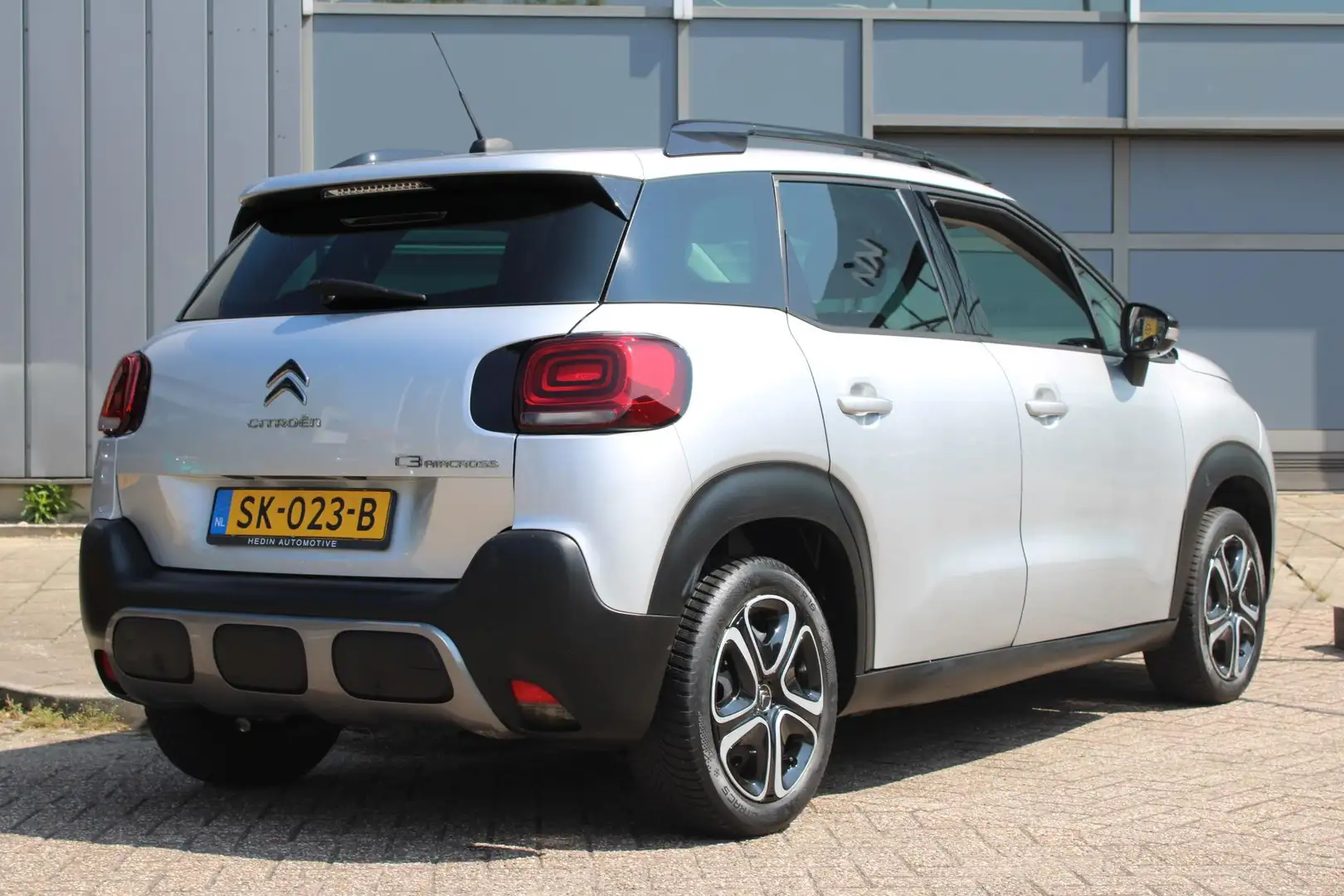 Citroen C3 Aircross 1.2T 110pk Automaat Feel | Navigatie | Climate con Gris - 2