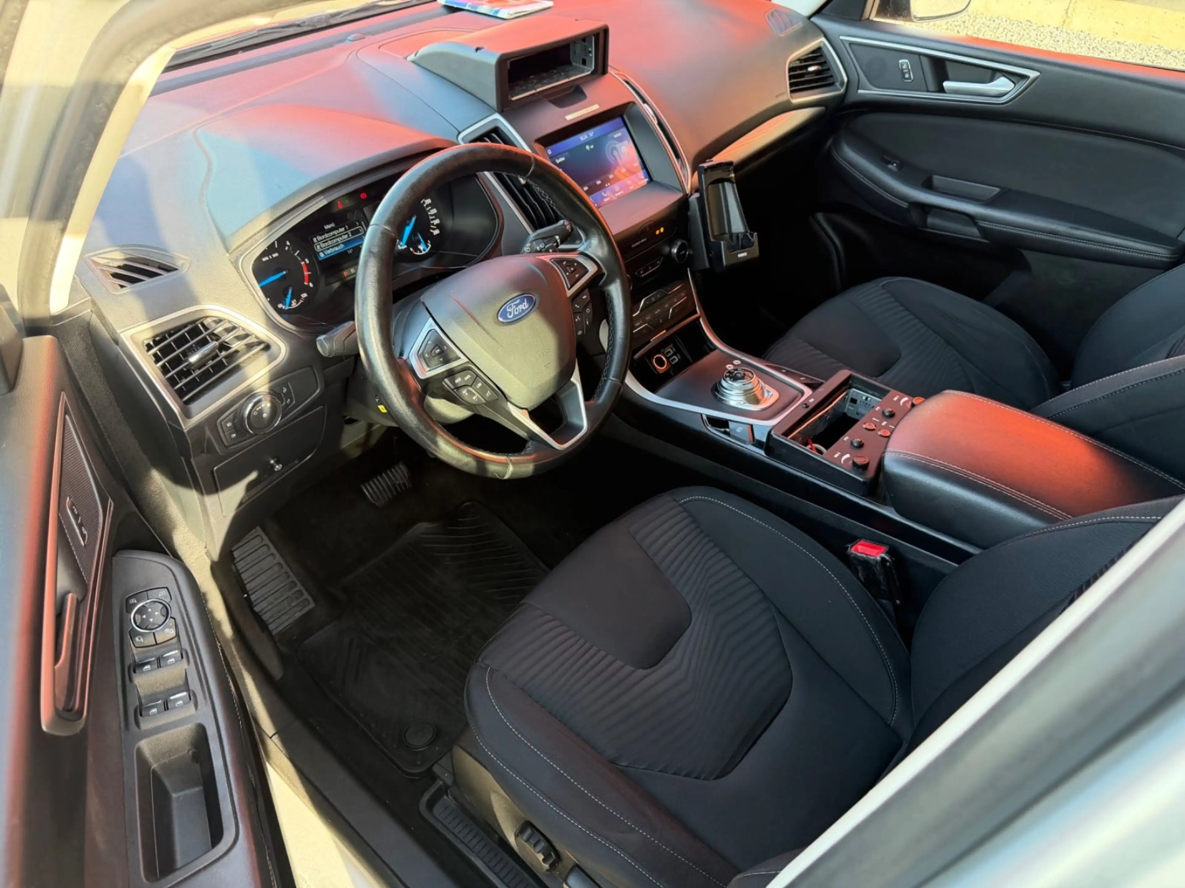 Ford S-Max AWD Automatik 1Hand 190PS Navi LED CAM TEM — photo 15