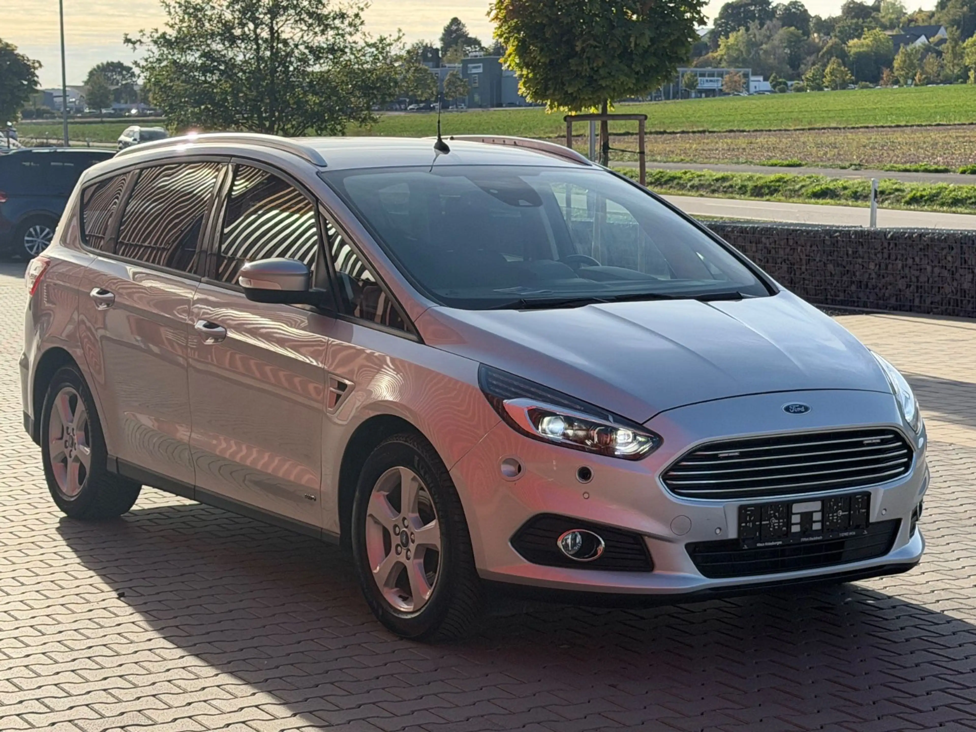 Ford S-Max AWD Automatik 1Hand 190PS Navi LED CAM TEM — photo 10