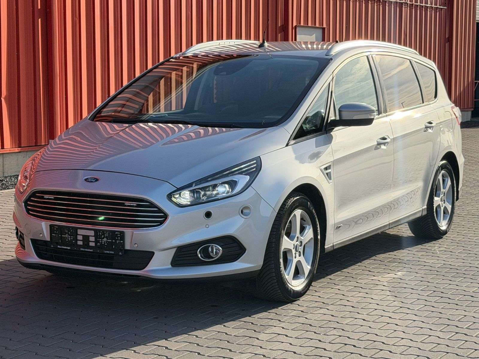 2020 Ford S-Max