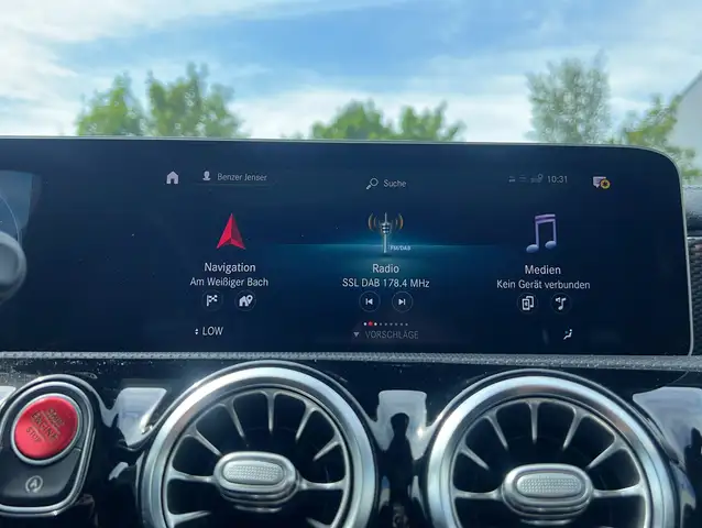Mercedes-Benz Cla view 6