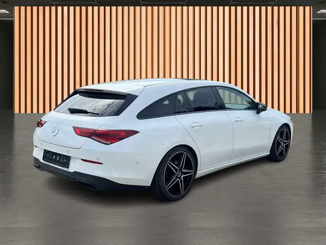 Mercedes-Benz Cla view 13