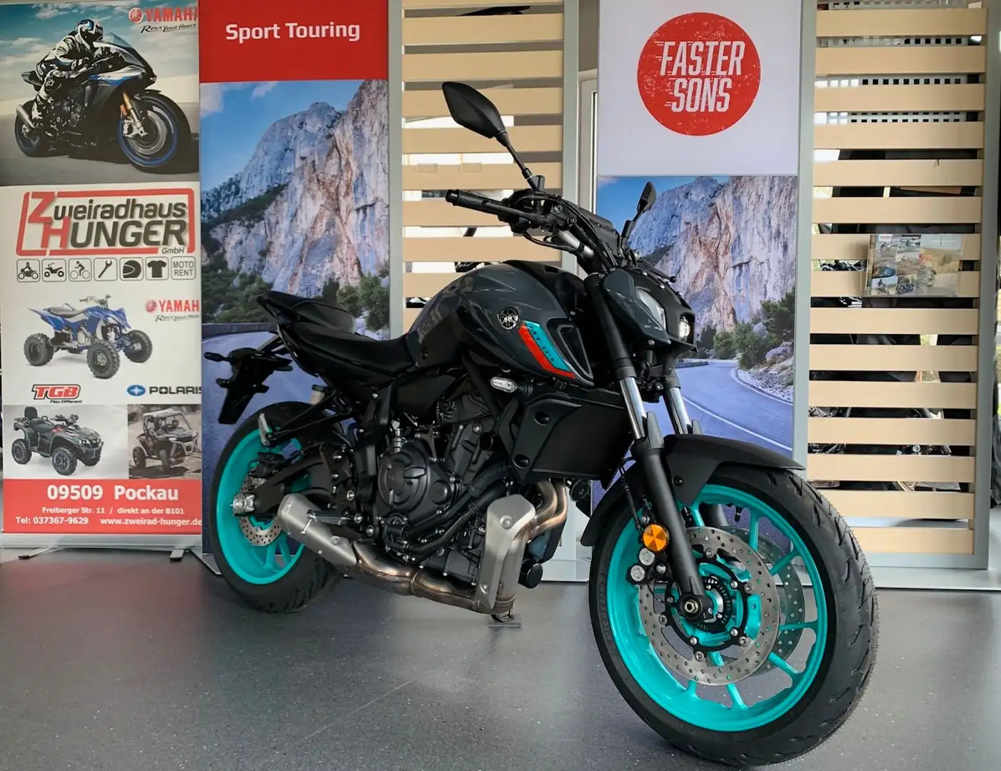 Yamaha MT-07 700,- € Preisvorteil  / MJ 2023* Gris - 1