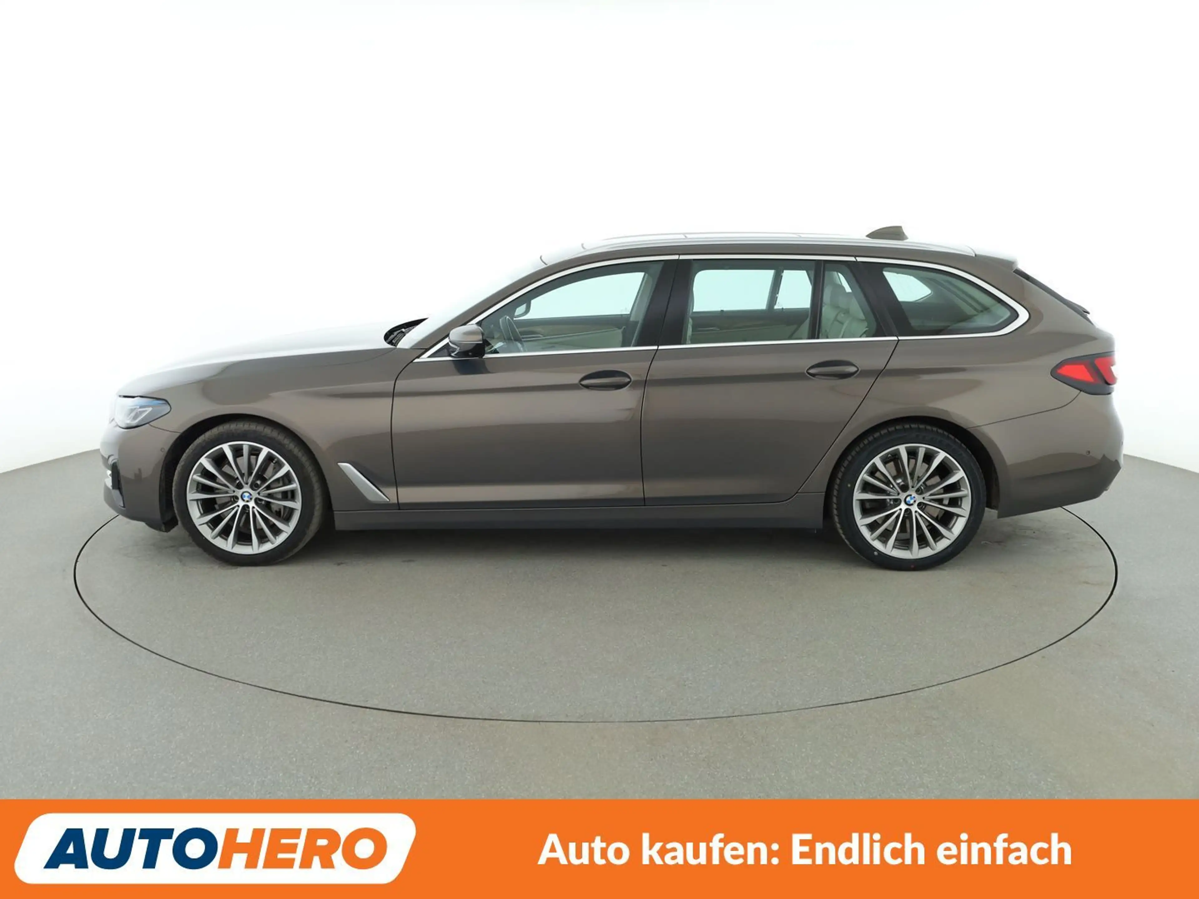 BMW 540 540d xDrive Aut.*NAVI*HEAD-UP*LASER*ACC*360°*PDC* — photo 3