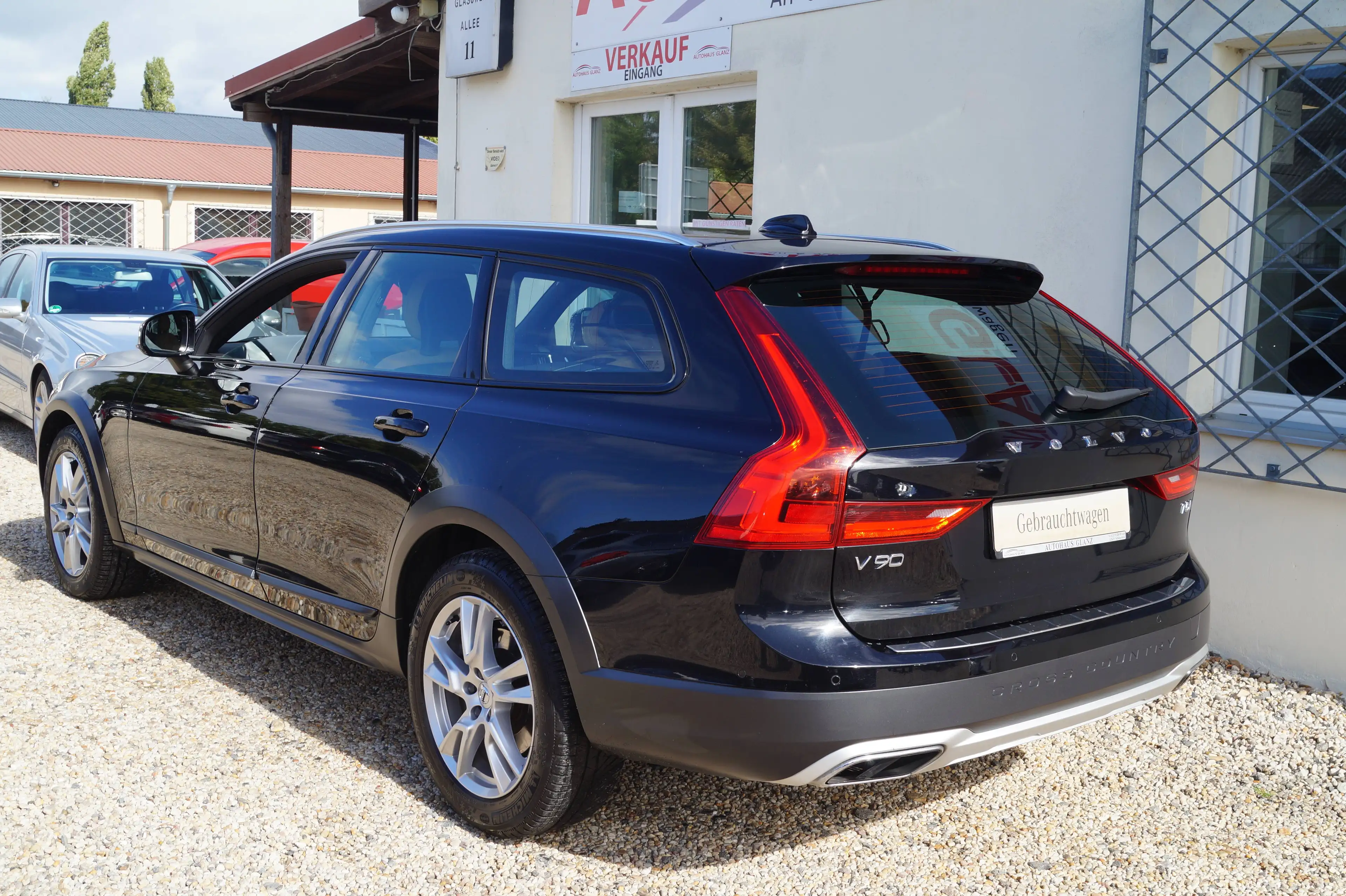 Volvo V90 Cross Country AWD 1.Hand*SHG*39000km* — photo 3