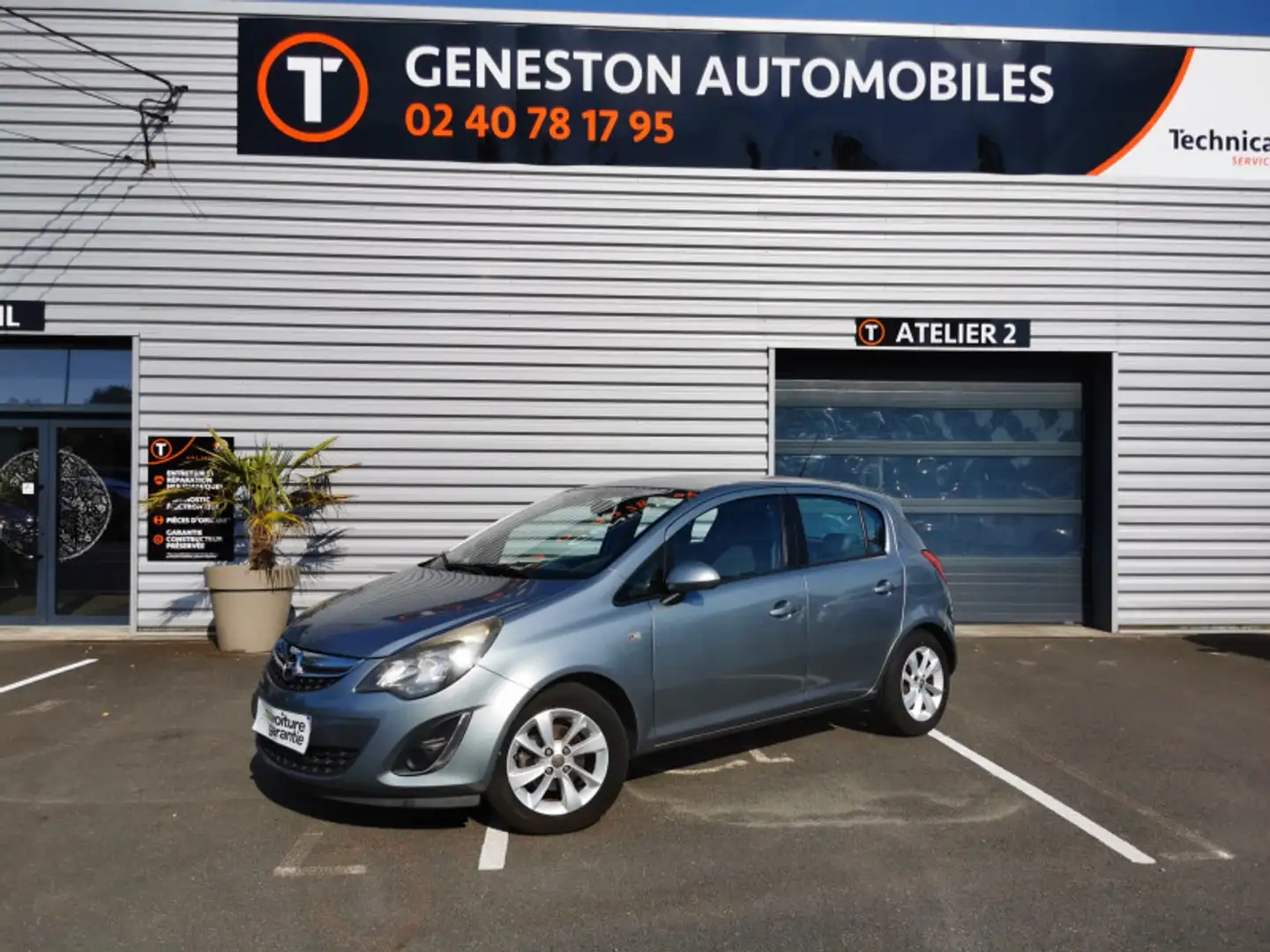 Opel Corsa 1.2 TWINPORT 85CH COOL LINE 5P Gris - 1