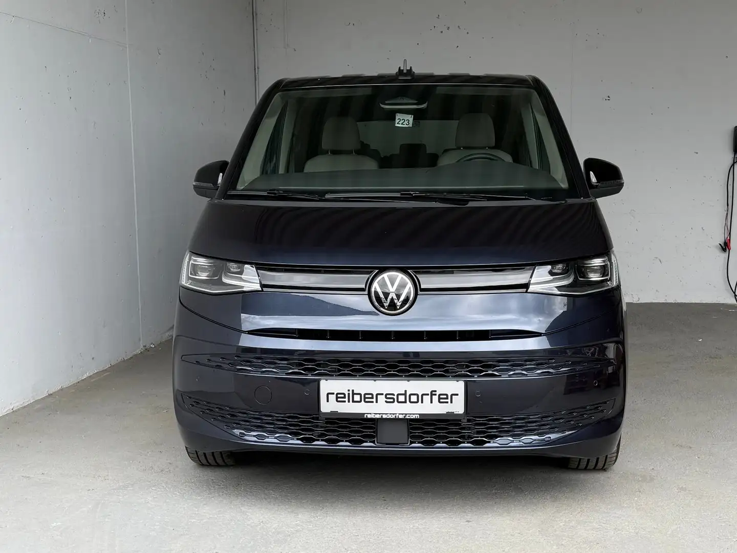 Volkswagen T7 Multivan VW T7 Multivan Business ÜH eHybrid 180 kW 4M Blau - 2