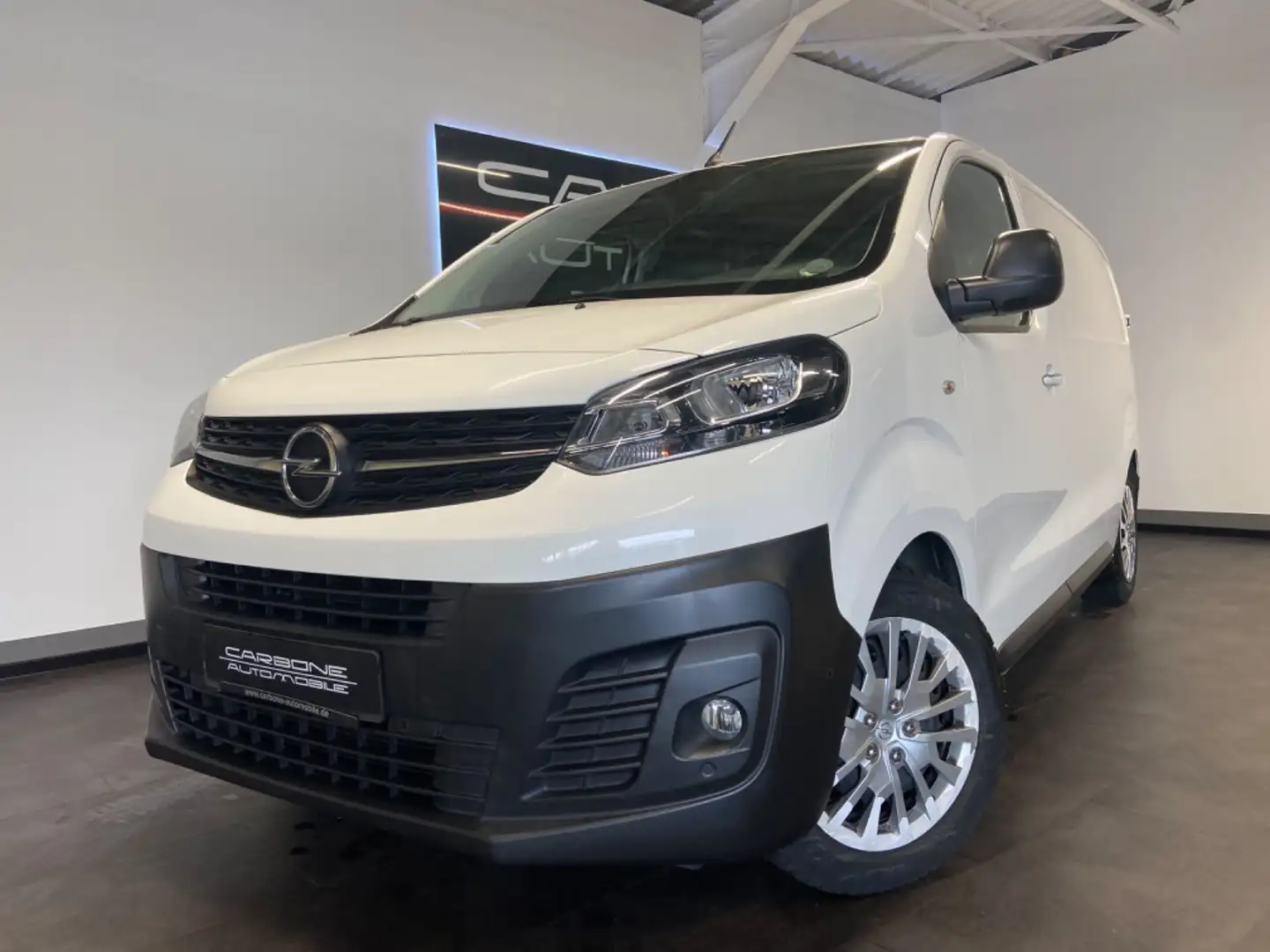 Opel Vivaro Kasten Edition M Cargo Weiß - 1