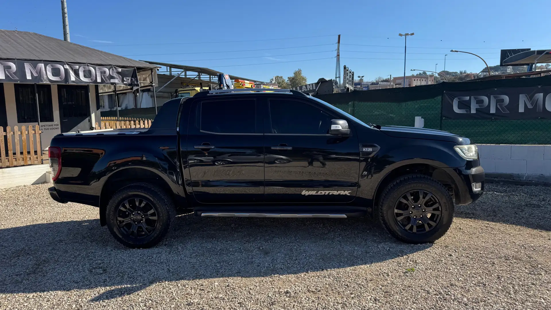Ford Ranger Ranger 3.2 tdci double cab Wildtrak 200cv auto Nero - 2