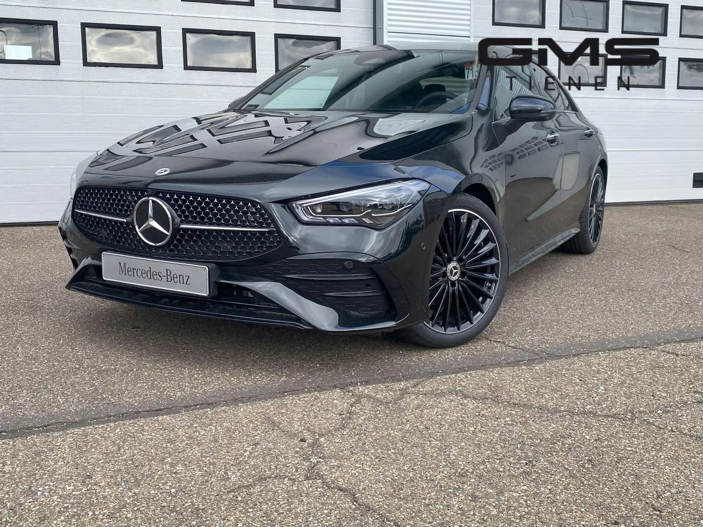 Mercedes-Benz CLA 180 Star Edition Noir - 1