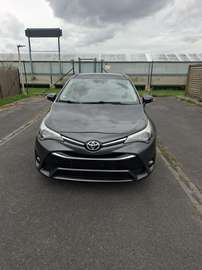 Touring Sports 2.0 D-4D Comfort