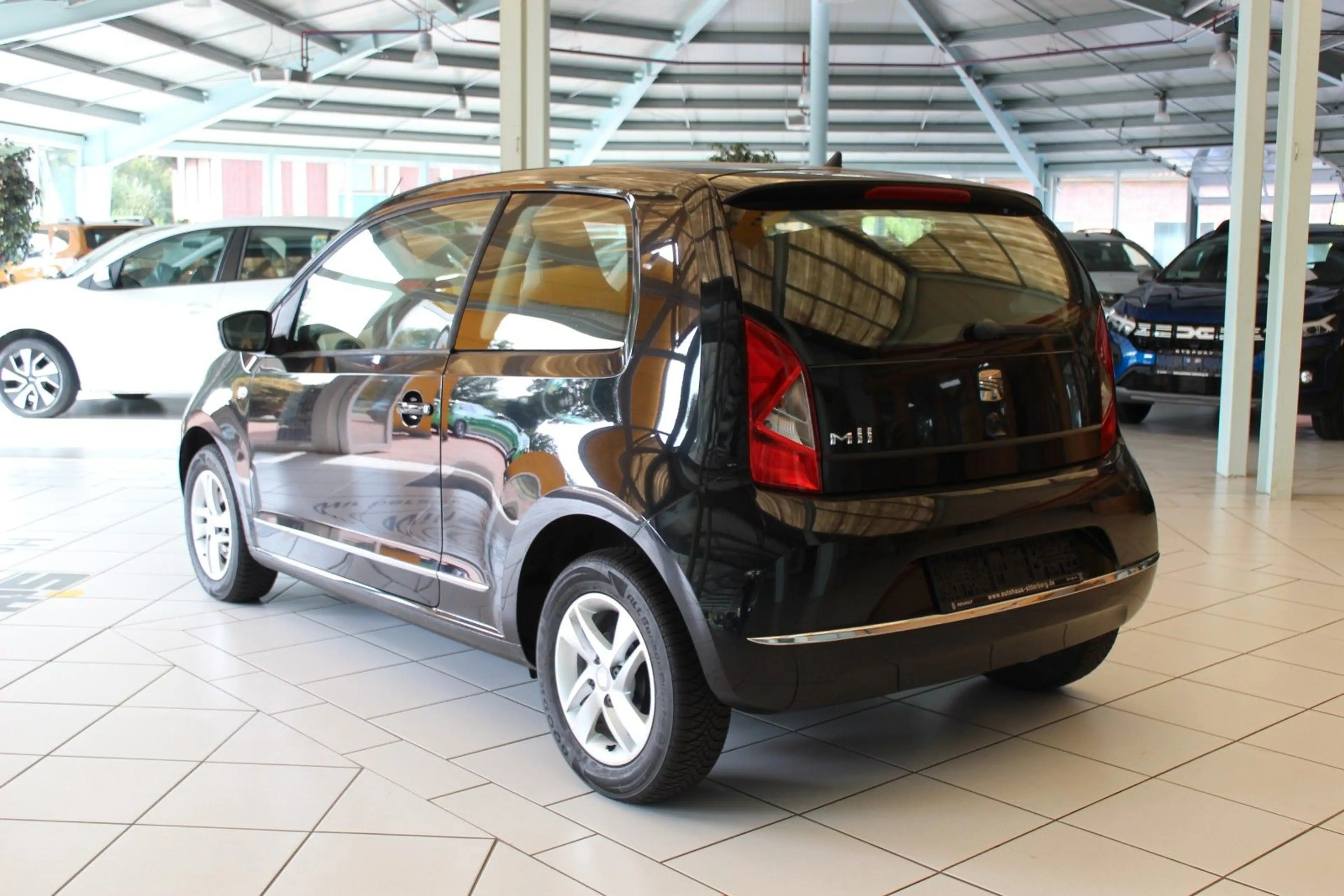 SEAT Mii Style Salsa — photo 9