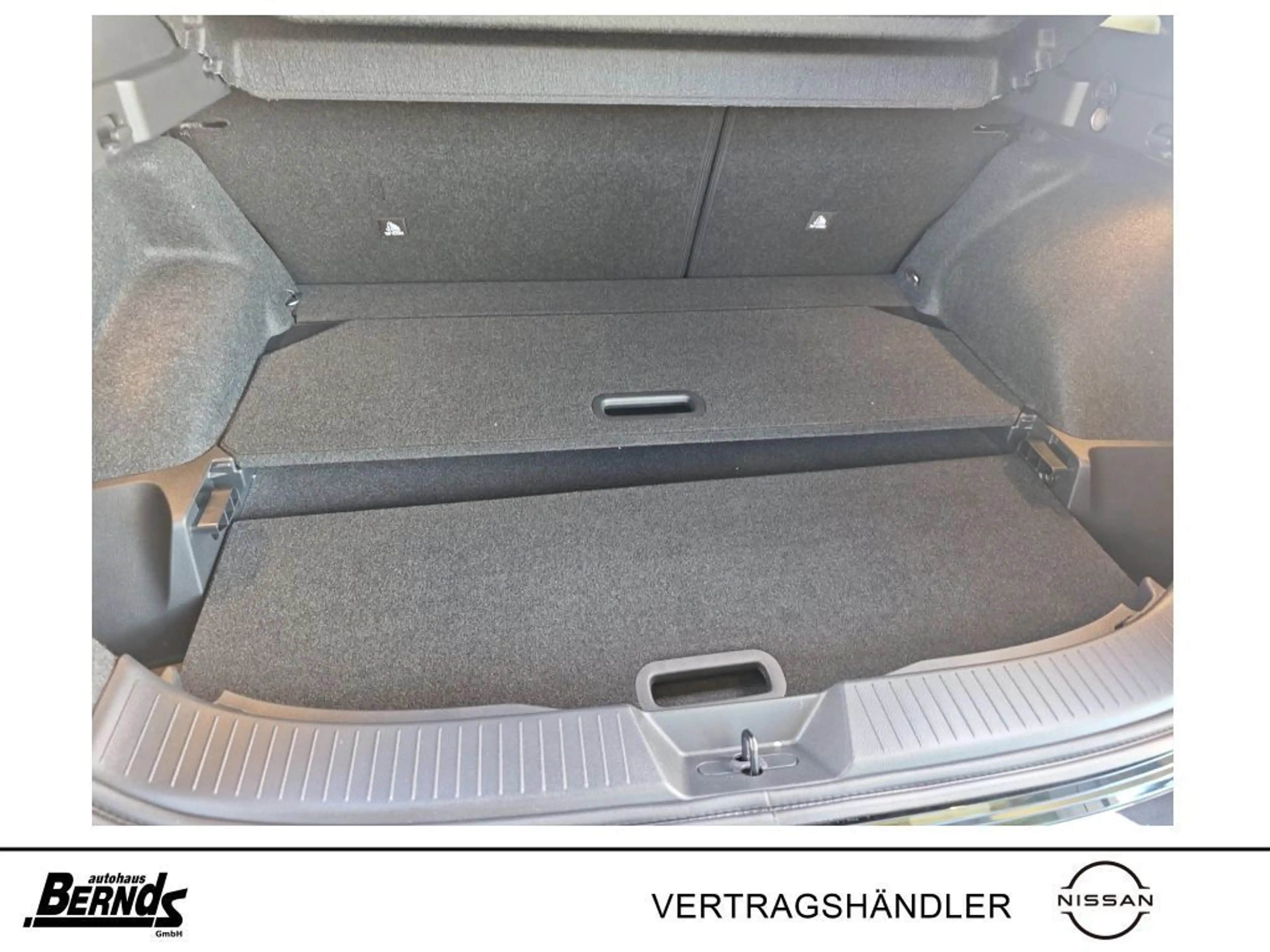 Nissan Qashqai MHEV Xtronic Tekna BOSE PGD HUD — photo 22