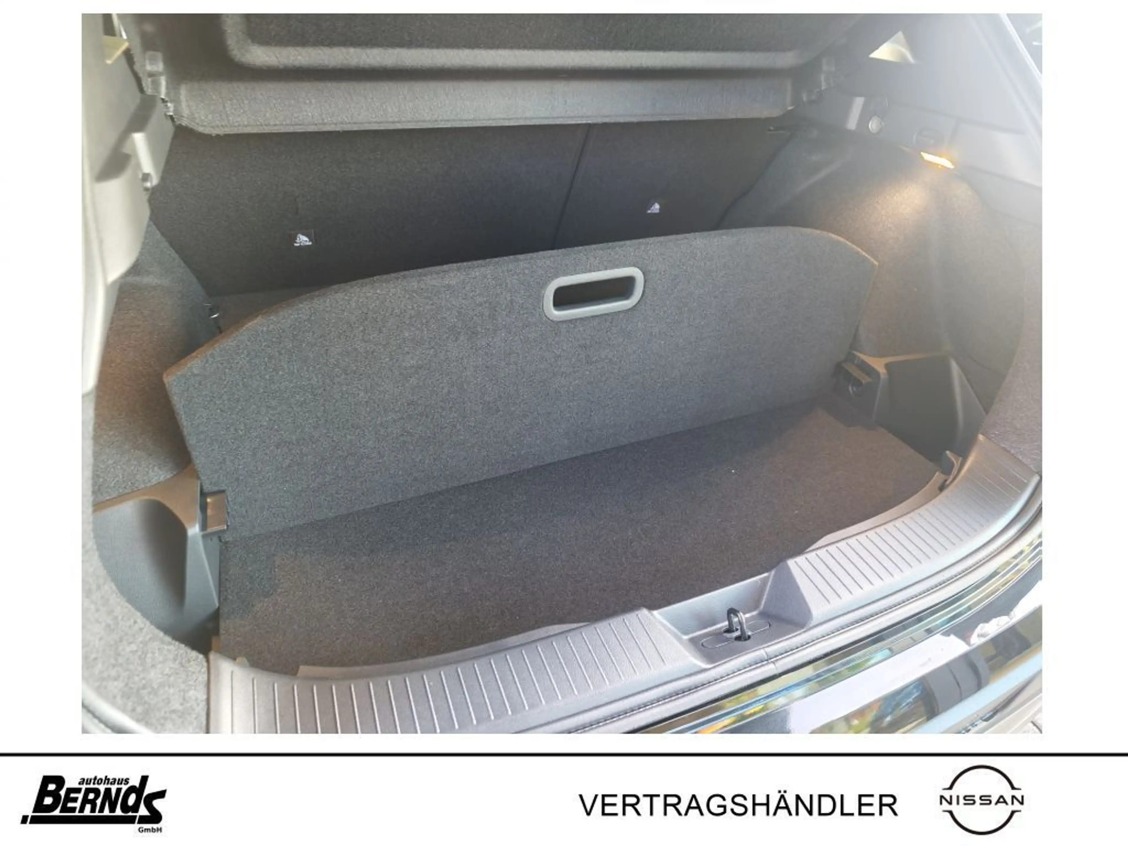 Nissan Qashqai MHEV Xtronic Tekna BOSE PGD HUD — photo 23
