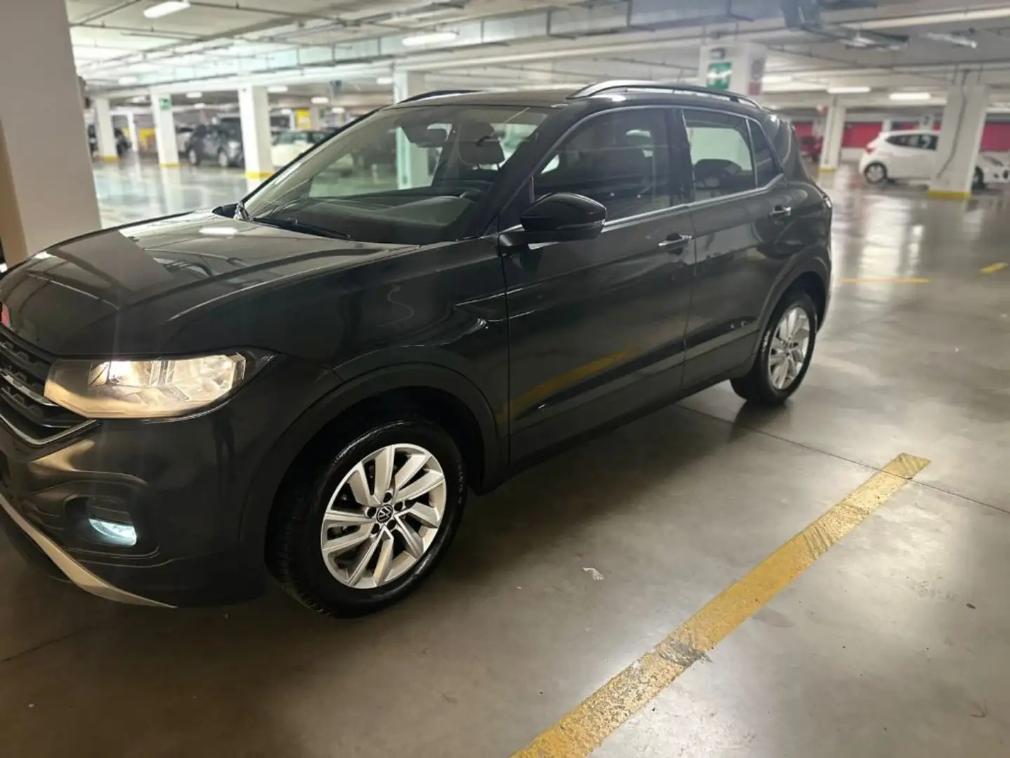 Volkswagen T-Cross 1.0 TSI Style BMT Nero - 2