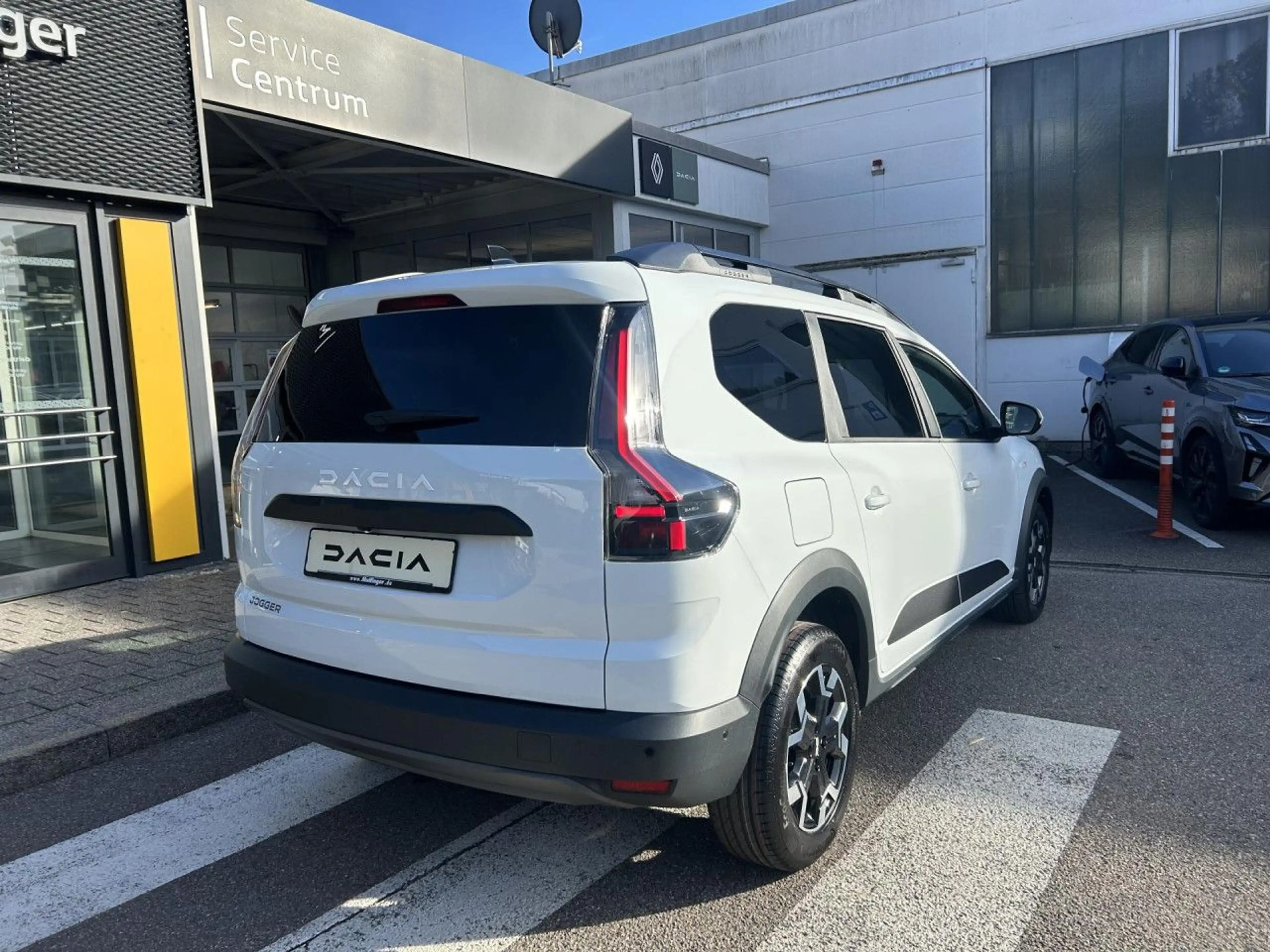 Dacia Jogger Journey TCe 110 KAMERA NAVI Bluetooth Klima — photo 6