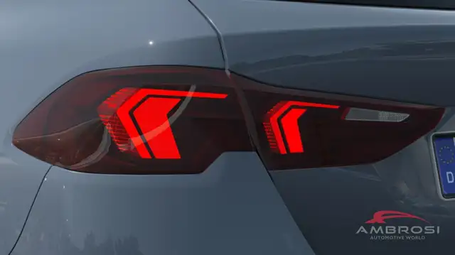 BMW 1 Series view 7