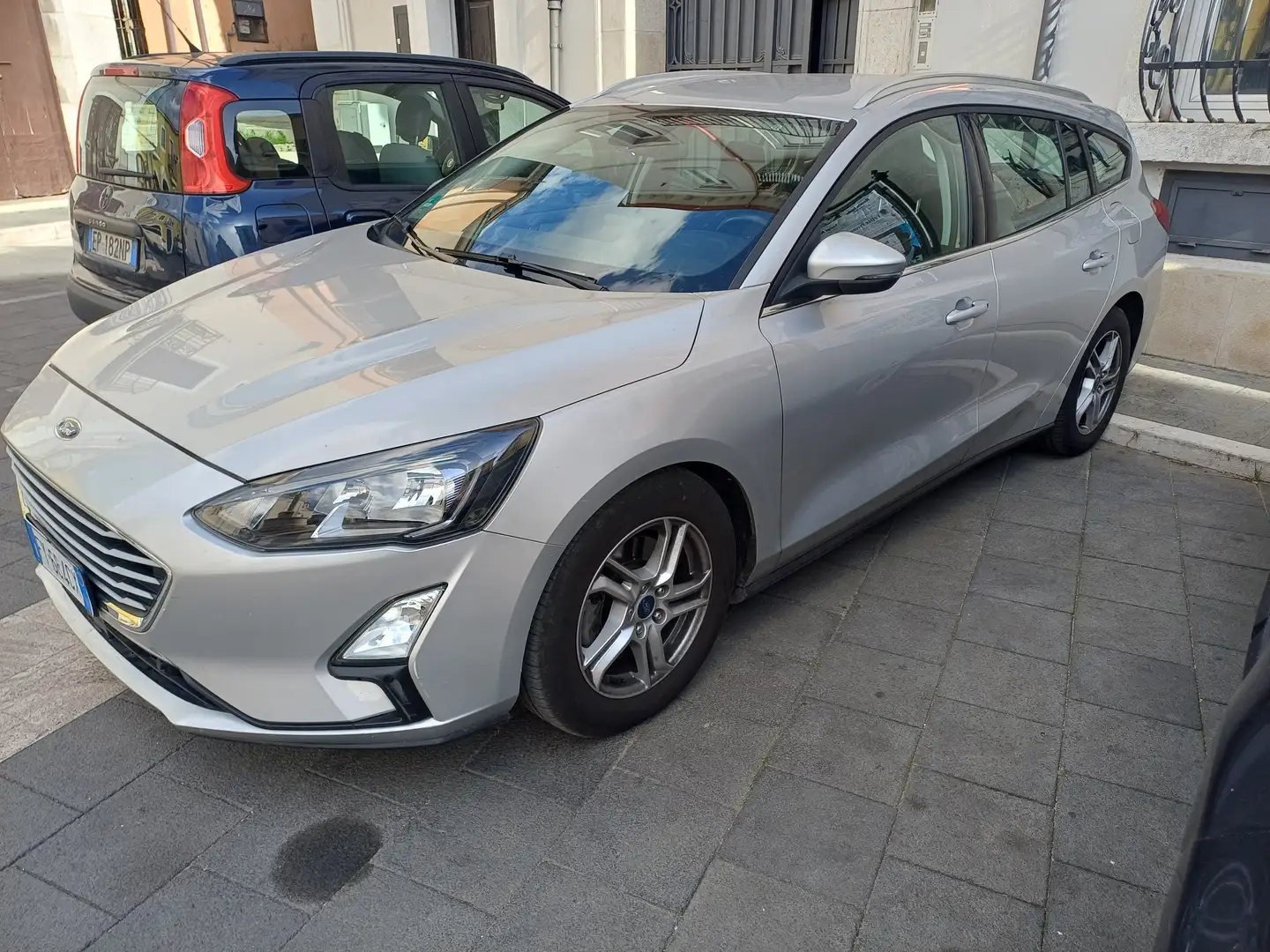 Ford Focus Focus V 2018 SW SW 1.5 ecoblue Business Co-pilot s Argento - 1