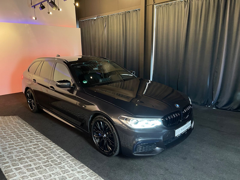 BMW 530 D M Sport| Panorama | Head-Up | Harman Kardon
