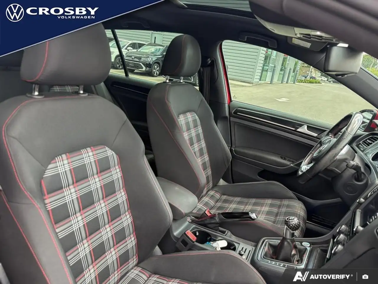 Volkswagen Golf GTI fotografie Volkswagen Golf GTI