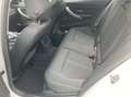 BMW 318 318d Advantage Aut. Advantage, Navi, Alu, LED, AHK Weiß - thumbnail 6