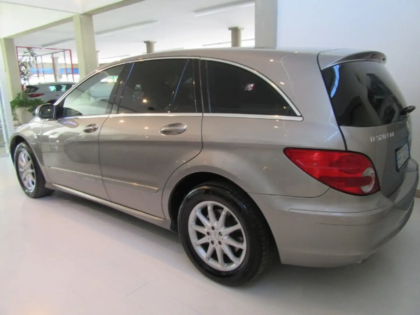 Mercedes-Benz R 320 CDI 4Matic Sport - 2