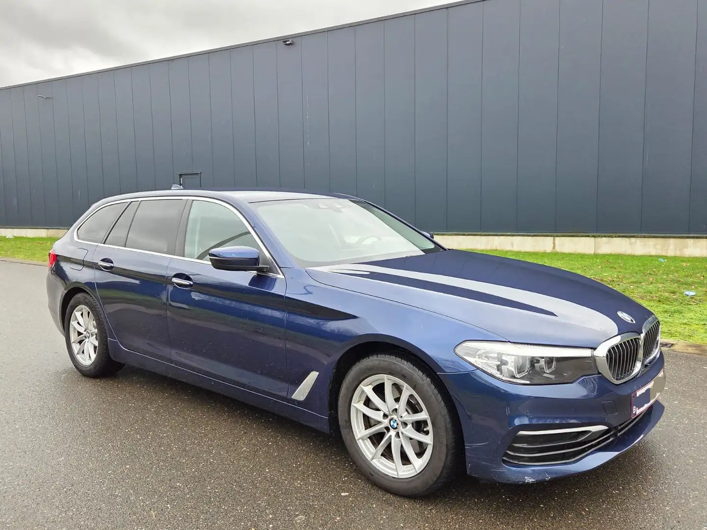 BMW 520 520d Touring Bleu - 1