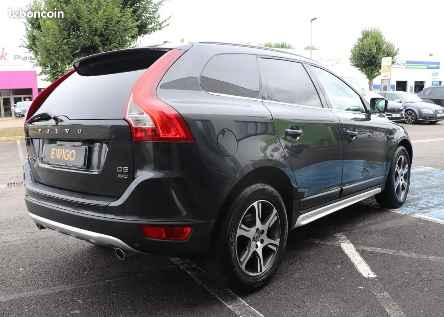 Volvo XC60 2.4 D5 215 SUMMUM AWD GEARTRONIC BVA Gris - 2