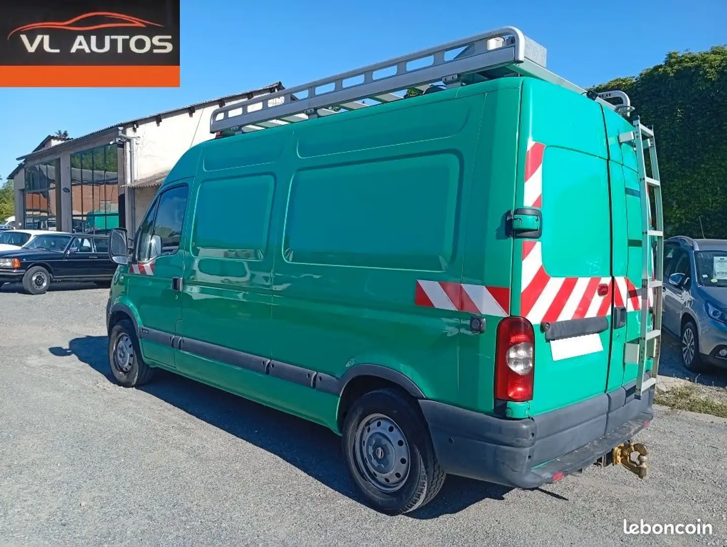 Nissan Interstar L2H2 161500 km 12.5 l dci 120 cv très propre Vert - 2