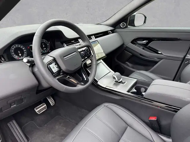 Land Rover Range Rover Evoque view 3